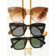 Load image into Gallery viewer, Classic Fashion Shades Sunglasses: MIX COLOR / ONE(12)
