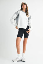 Load image into Gallery viewer, Colorblock Terry Pullover Sweatshirt: White Heather Gray / Contemporary

