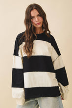 Load image into Gallery viewer, Contrast Panel Long Sleeve Slouchy Top: Pineapple Navy / Contemporary
