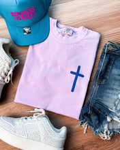 Load image into Gallery viewer, Faith Can Move Mountains Graphic Tee
