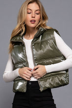 Load image into Gallery viewer, High Neck Zip Up Vest: TPE-taupe

