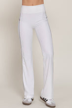 Load image into Gallery viewer, Waist Band Contrast Piping Detail Workout Pants: RED-red/off white / S
