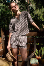 Load image into Gallery viewer, STRIPE SHORT SLEEVE DROP SHOULDER BOXY KNIT TOP : BROWN
