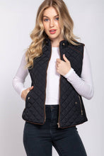 Load image into Gallery viewer, Suede Piping Detail Rib Quilted Padding Vest: BLK-black / L
