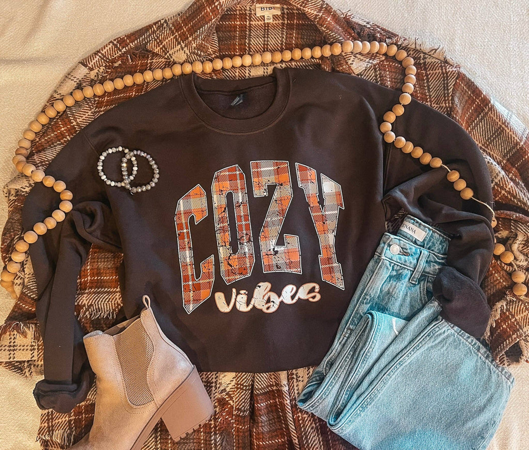 COZY VIBES SWEATSHIRT (BROWN)