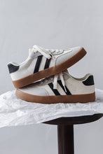 Load image into Gallery viewer, LDC Striped Lace-up Flat Sneakers: White
