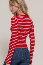 Load image into Gallery viewer, Long Sleeve Crew Neck Yarn Dyed Stripe Knit Top: WHT-WHITE/BLACK / L
