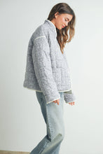 Load image into Gallery viewer, FLOAR QUILTED JACKET WITH LIGHTWEIGHT BOHO PRINT: LAVENDER / IVORY
