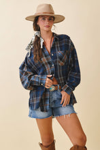 Load image into Gallery viewer, Kambrie Plaid Flannel Shirt: Blue Multi / Contemporary
