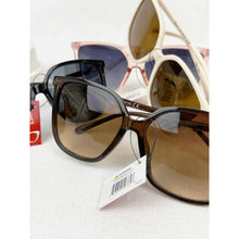 Load image into Gallery viewer, Sophia Everyday Shades Fashion Sunglass: MIX COLOR / ONE(12)
